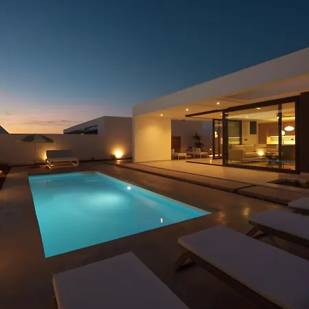 Verdealto - Design With Heated Pool In Fuerteventura