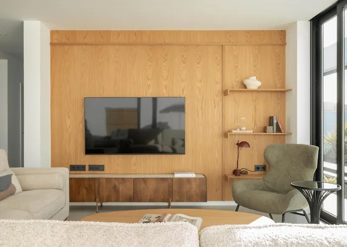 Verdealto - Design With Pool In Villa *