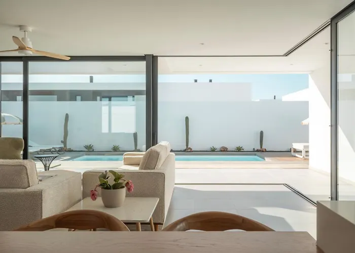 Villa Verdealto - Design With Pool In *