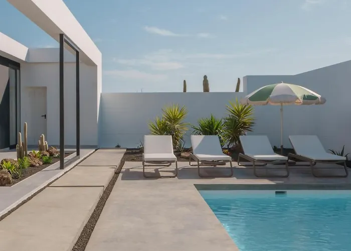 Verdealto - Design With Pool In