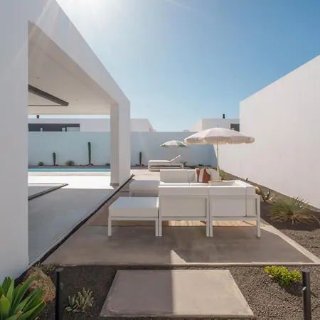 Verdealto - Design With Heated Pool In Fuerteventura Вилла