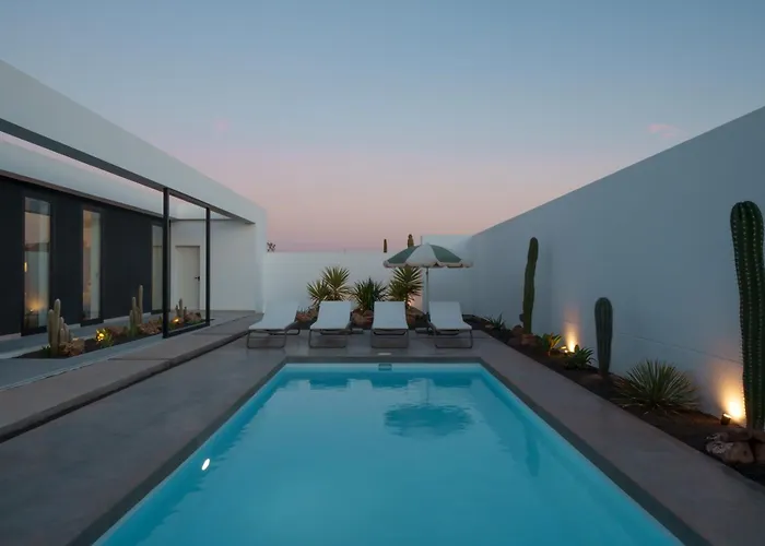 Villa Verdealto - Design With Heated Pool In Fuerteventura *